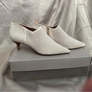 Franco Sarto Leather Perforated Heeled Ankle Boots / Booties Kitten Heel 8.5 W